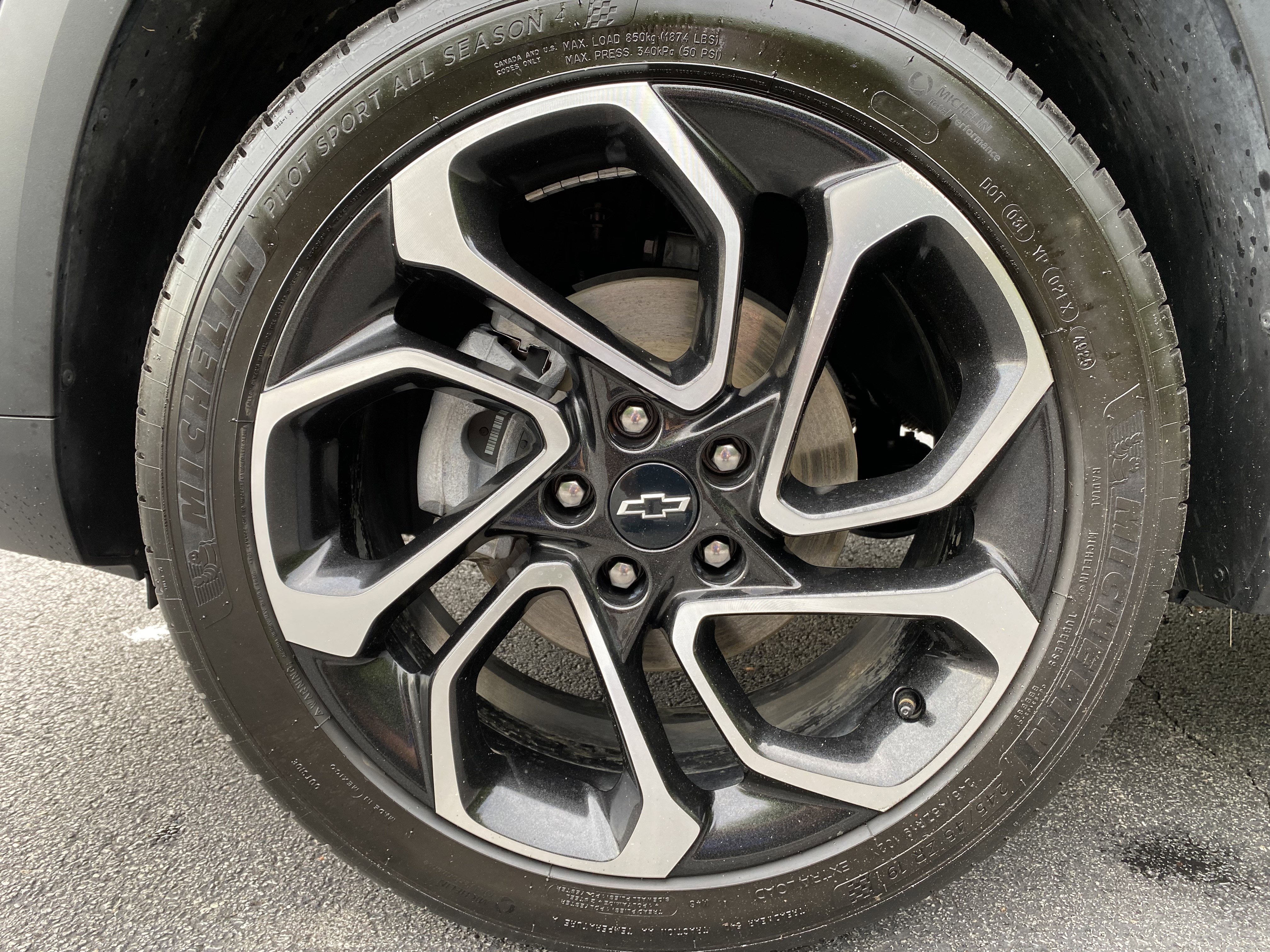 Used 2024 Chevrolet Trax RS FWD image 39