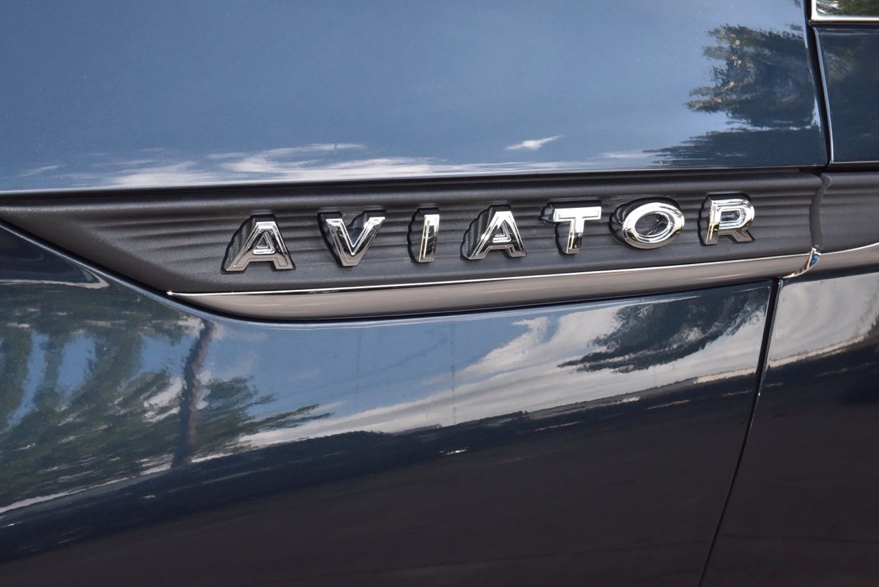 Certified 2024 Lincoln Aviator Reserve AWD/4WD image 40