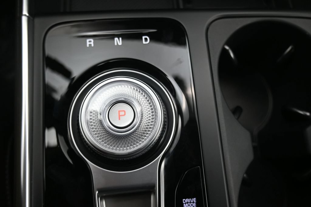 New 2026 Kia Carnival SX w/ SX Dark Edition Package FWD image 27