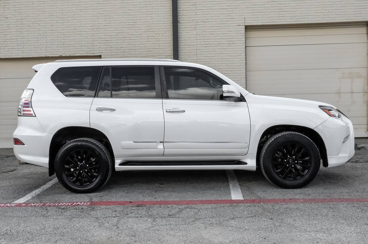 Used 2017 Lexus GX 460 Premium w/ Premium Package AWD/4WD image 10