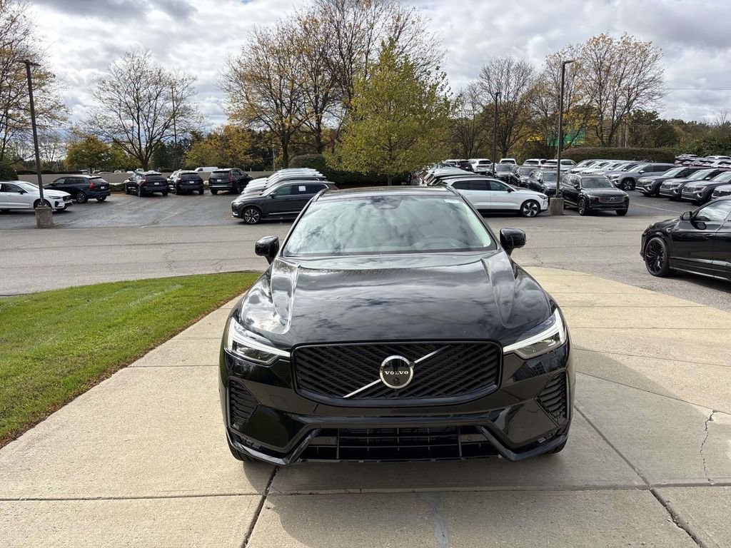 New 2026 Volvo XC60 B5 Plus w/ Protection Package Premier image 2
