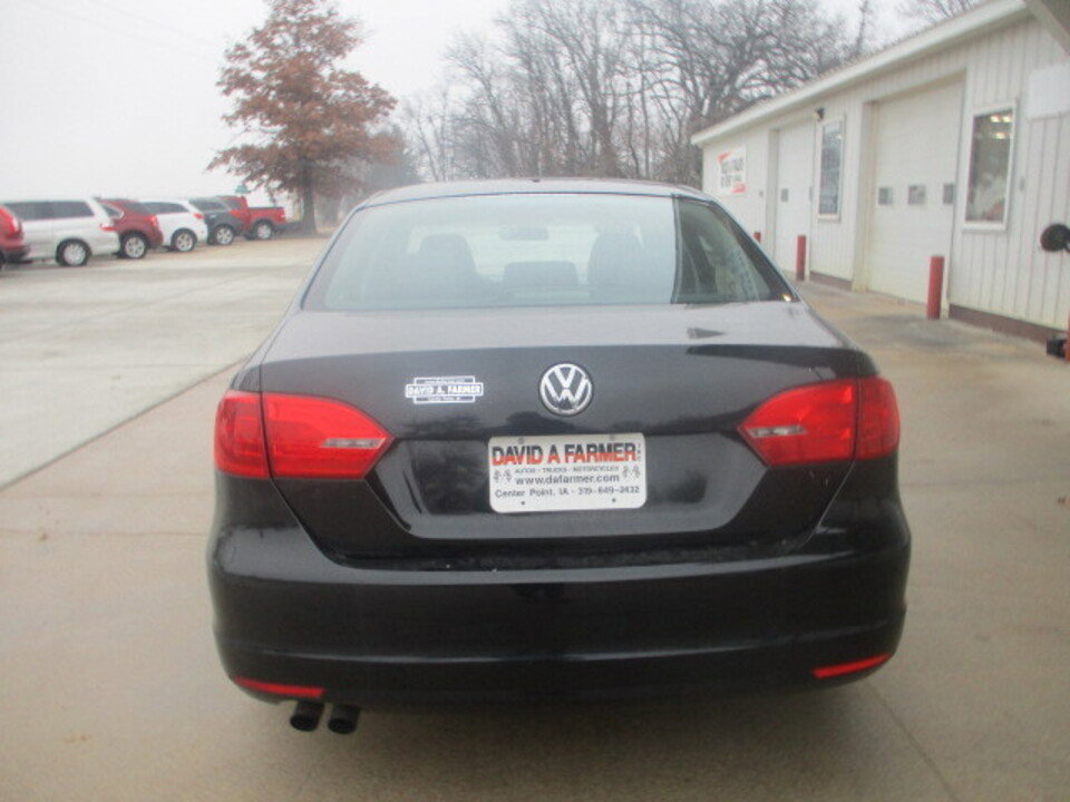 Used 2011 Volkswagen Jetta SE image 14
