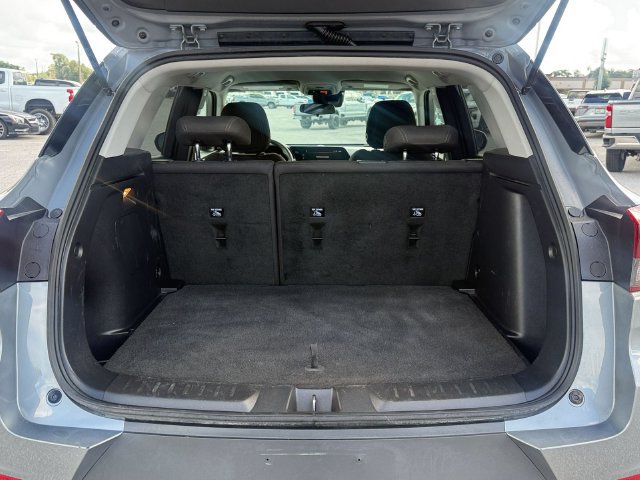 Used 2025 Chevrolet TrailBlazer LT w/ Driver Confidence Package FWD image 12