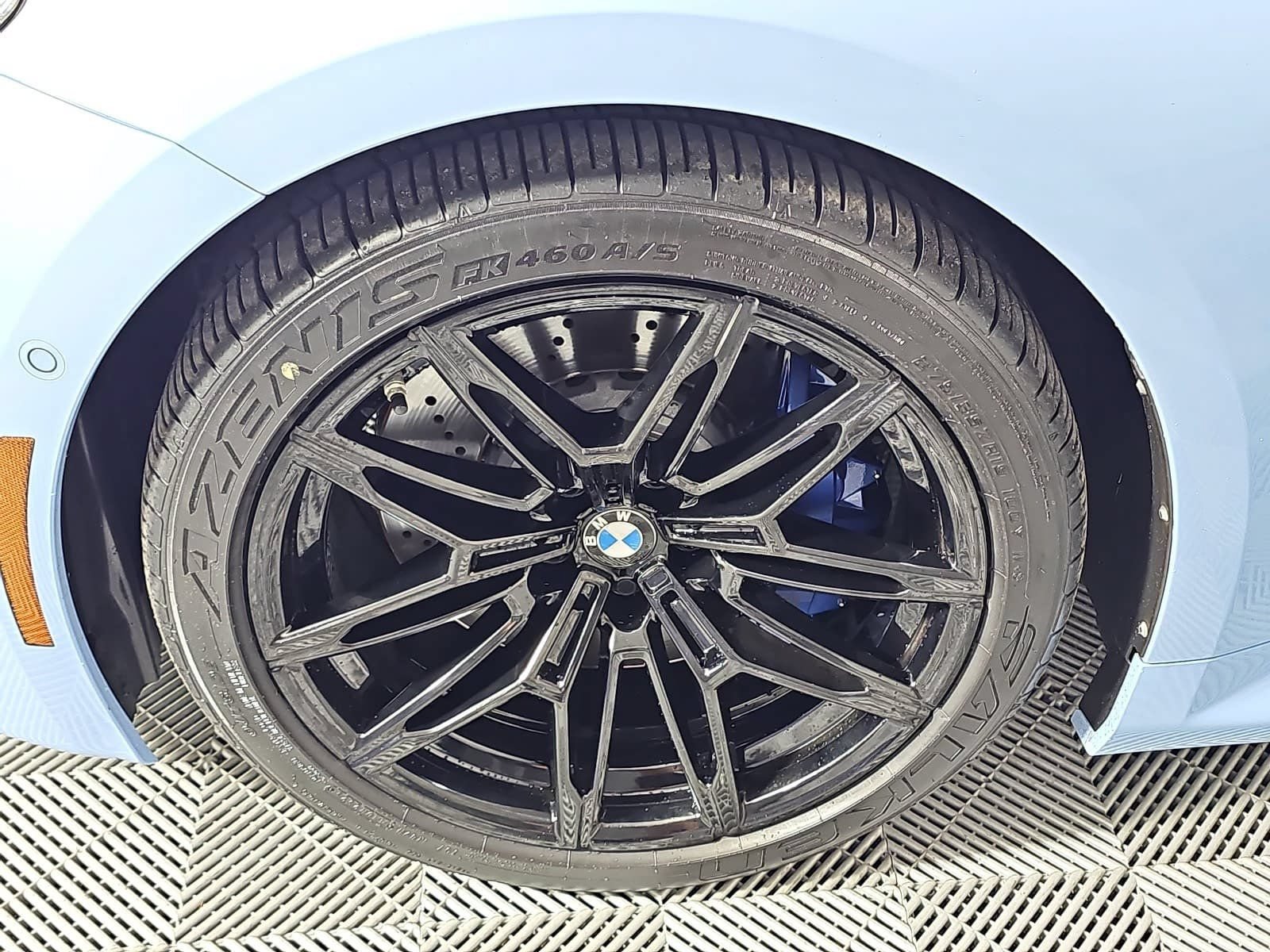 Used 2023 BMW M2 w/ Lighting Package RWD image 10