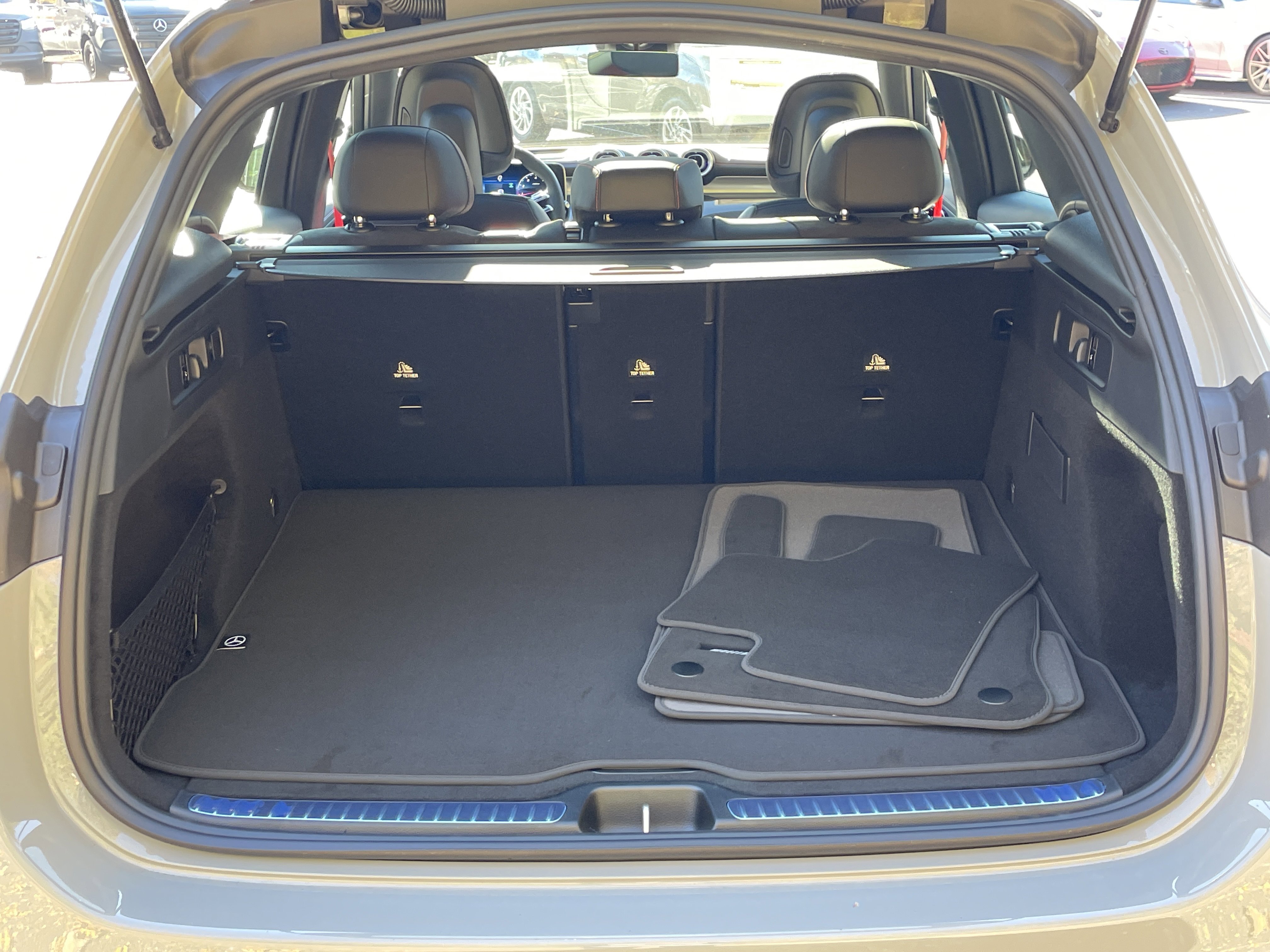 New 2026 Mercedes-Benz GLC 43 AMG 4MATIC image 9