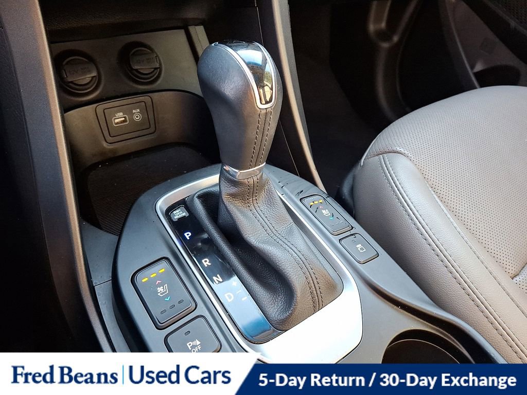 Used 2017 Hyundai Santa Fe Sport w/ 2.4L Tech Package 04 image 18