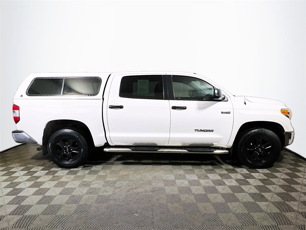 Used 2014 Toyota Tundra SR5 w/ SR5 Upgrade Package image 9
