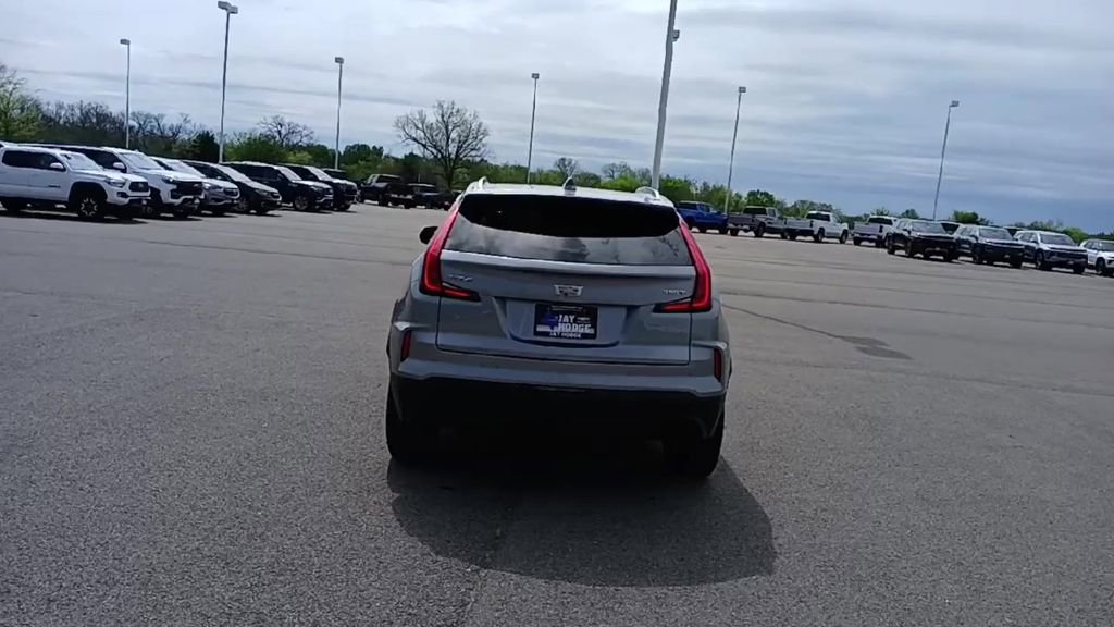 Certified 2024 Cadillac XT4 Luxury w/ Cold Weather Package image 7