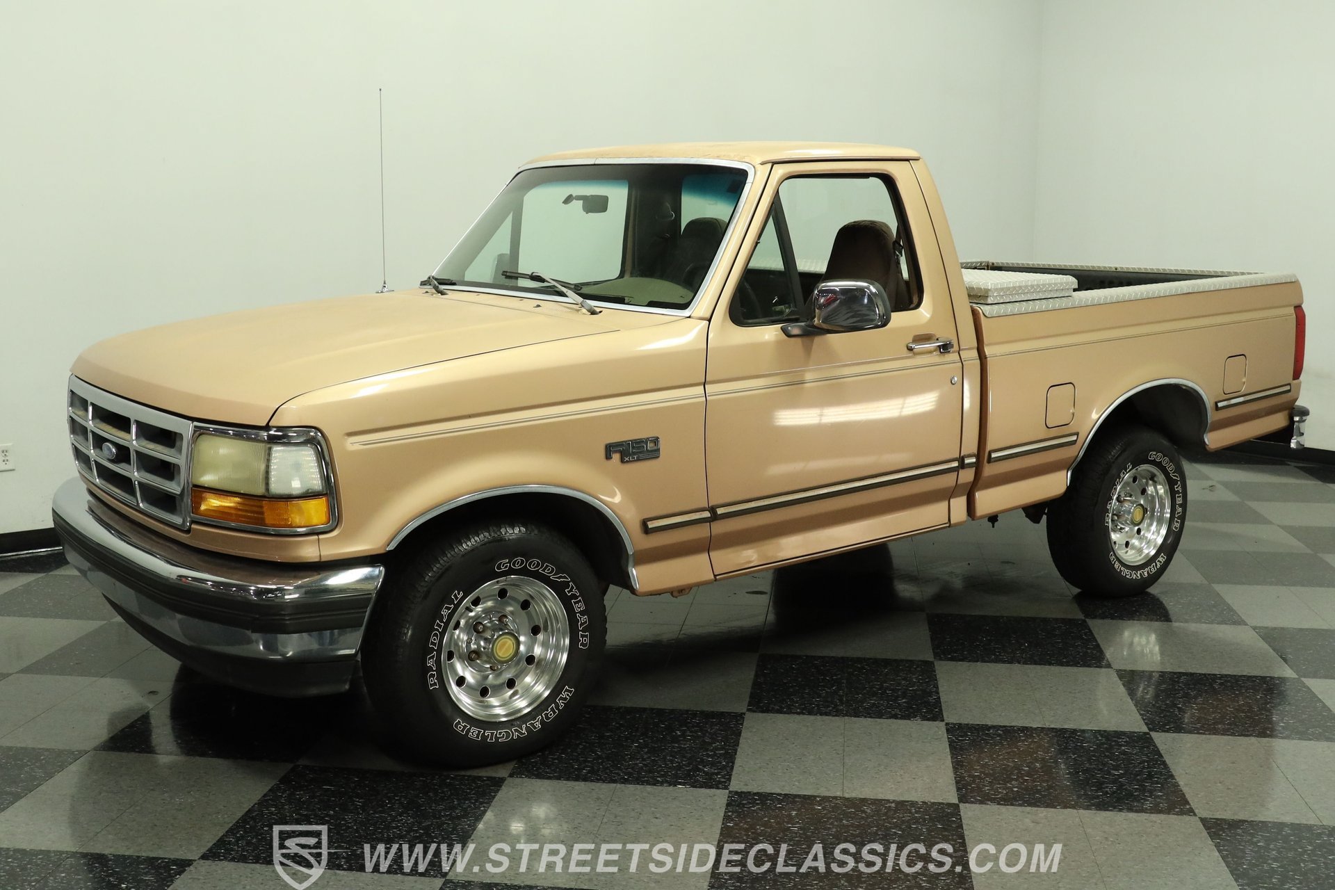Used 1994 Ford F150 XL RWD image 6