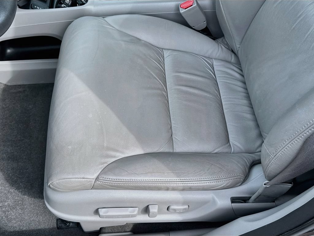 Used 2014 Honda CR-V EX-L image 17