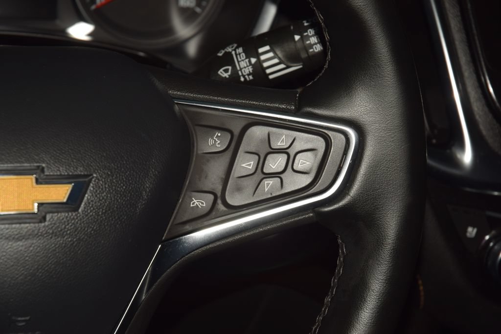 Used 2024 Chevrolet Equinox Premier AWD/4WD image 39