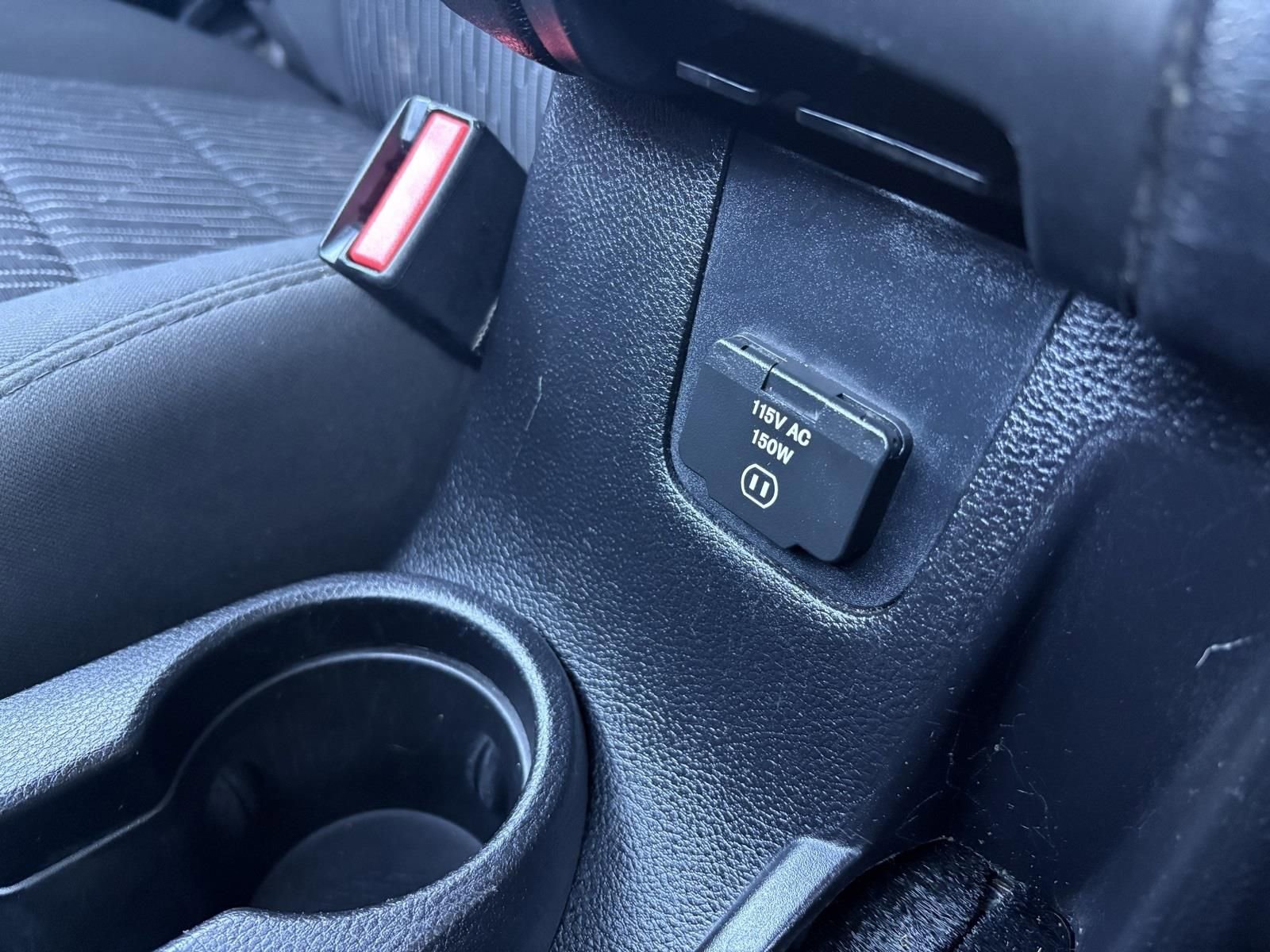 Used 2012 Jeep Wrangler Sahara AWD/4WD image 31