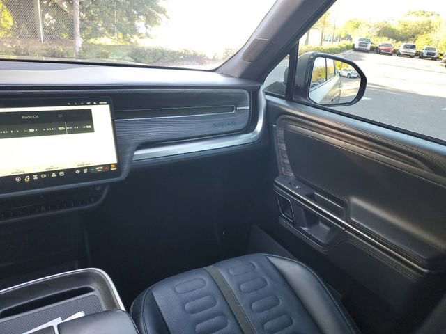 Used 2022 Rivian R1S Launch Edition image 14