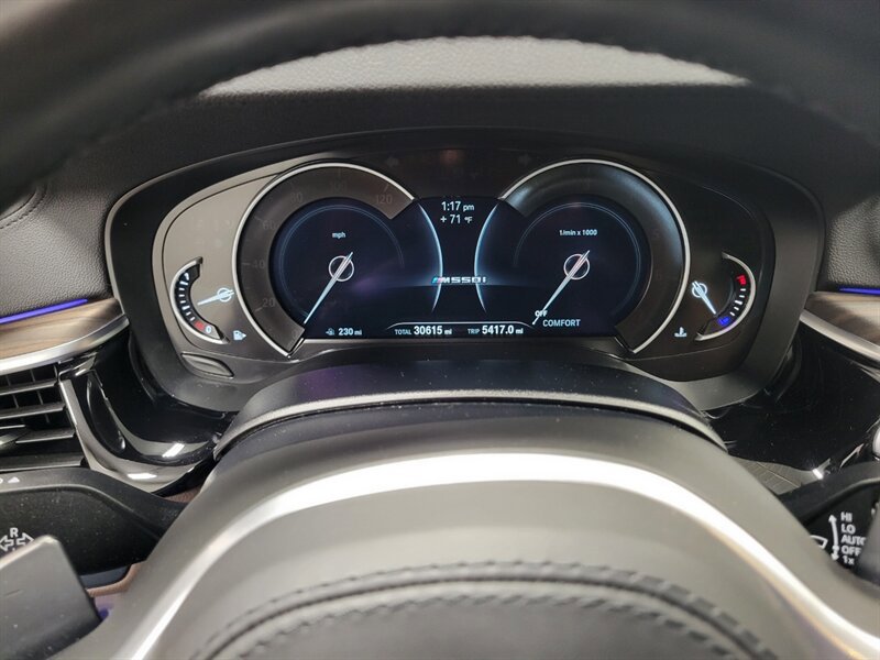 Used 2019 BMW M550i xDrive AWD/4WD image 33