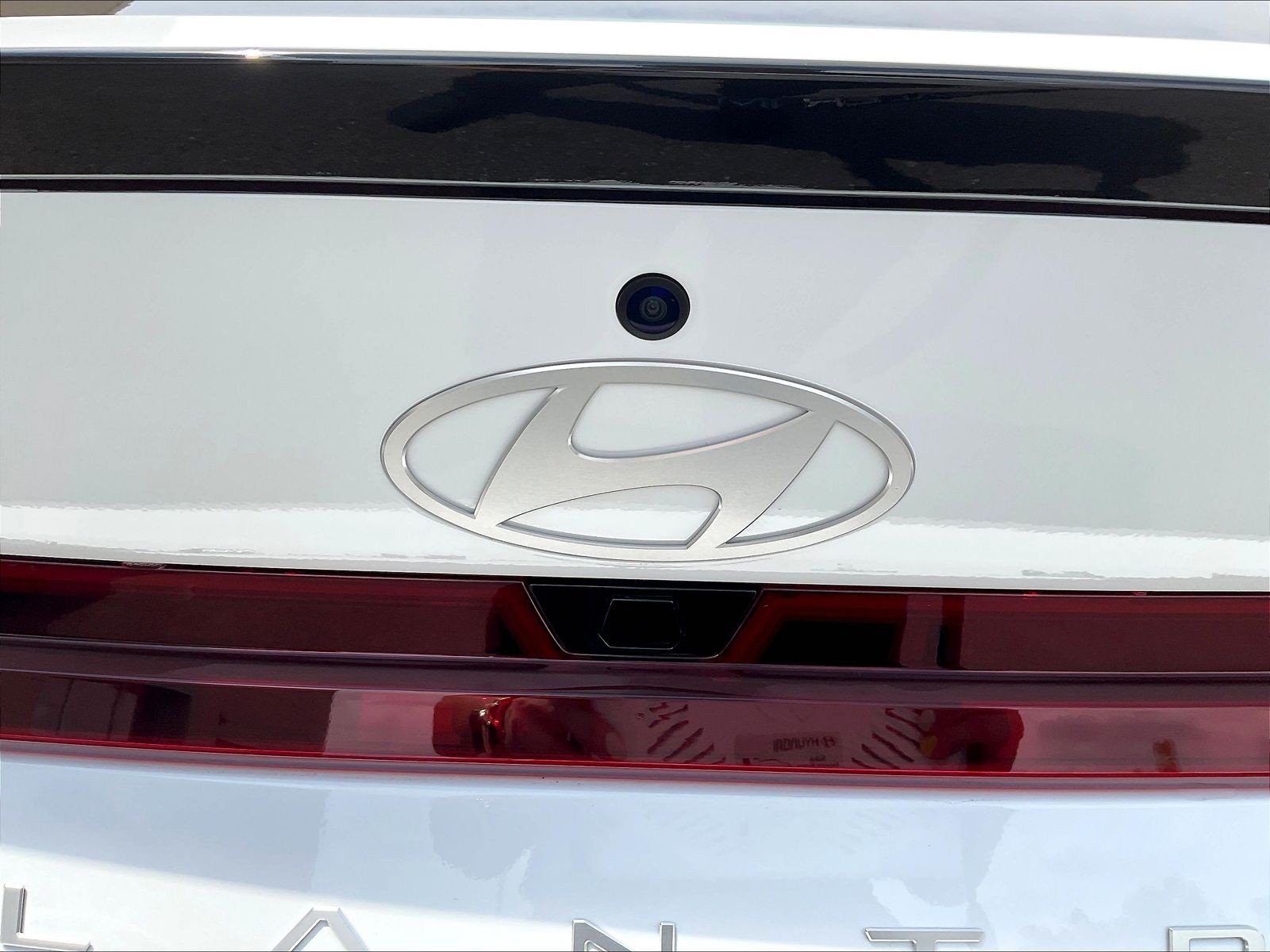 New 2026 Hyundai Elantra SEL Sport FWD image 14