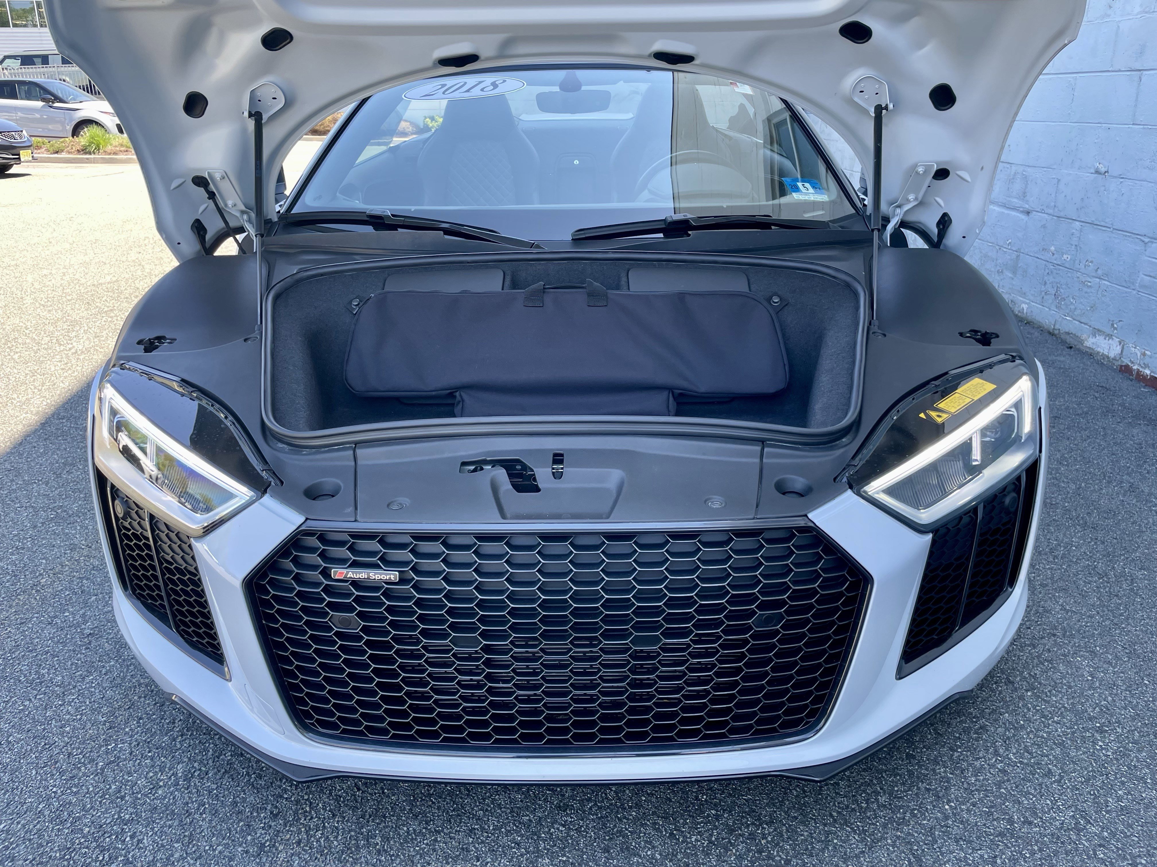 Used 2018 Audi R8 V10 AWD/4WD image 33
