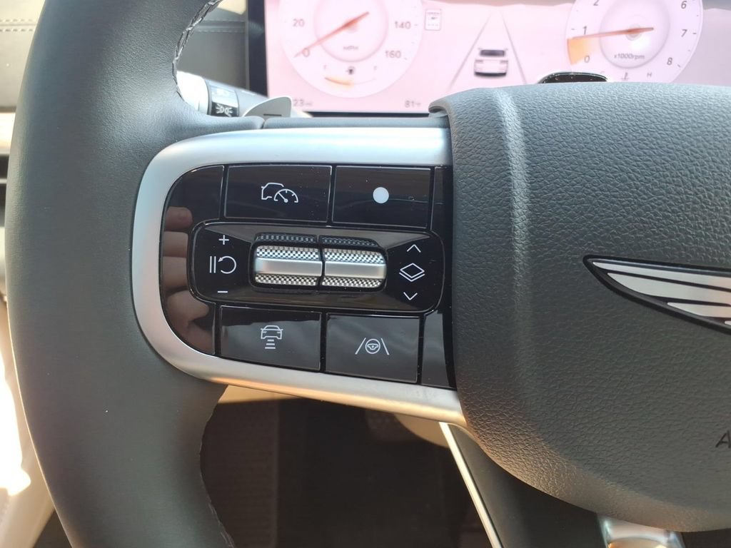 Used 2025 Genesis GV80 2.5T Prestige AWD/4WD image 19