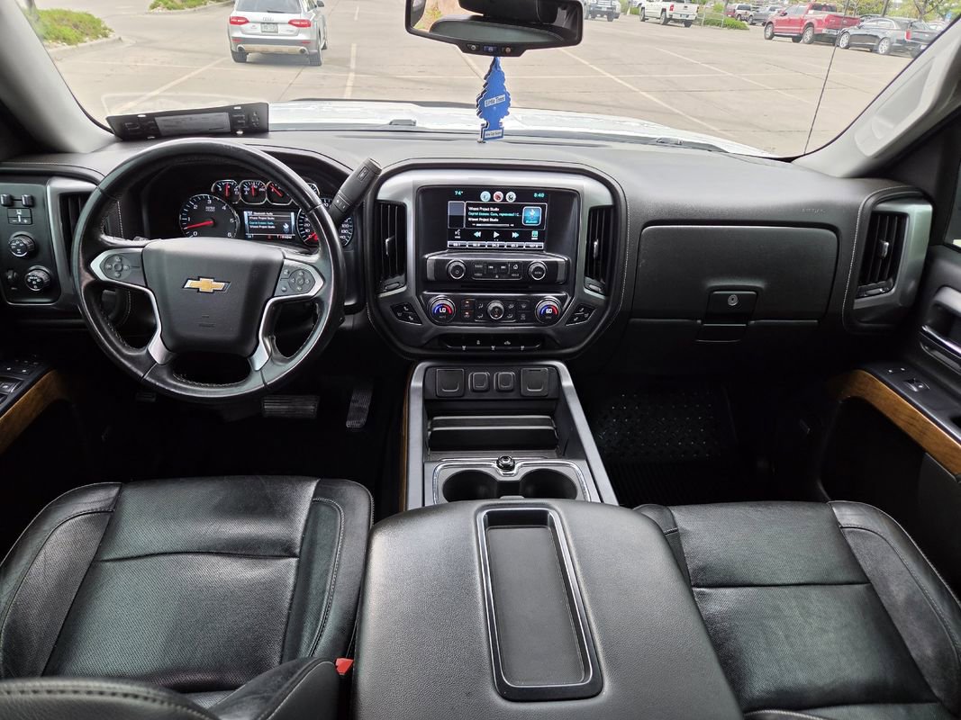 Used 2015 Chevrolet Silverado 1500 LTZ AWD/4WD image 14