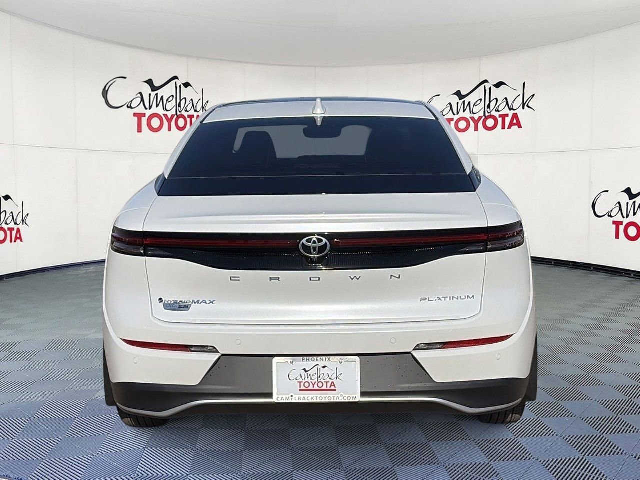 New 2026 Toyota Crown Platinum AWD/4WD image 7