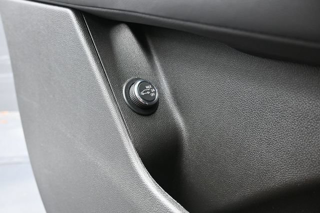 Used 2019 Cadillac XT5 Platinum AWD/4WD image 12