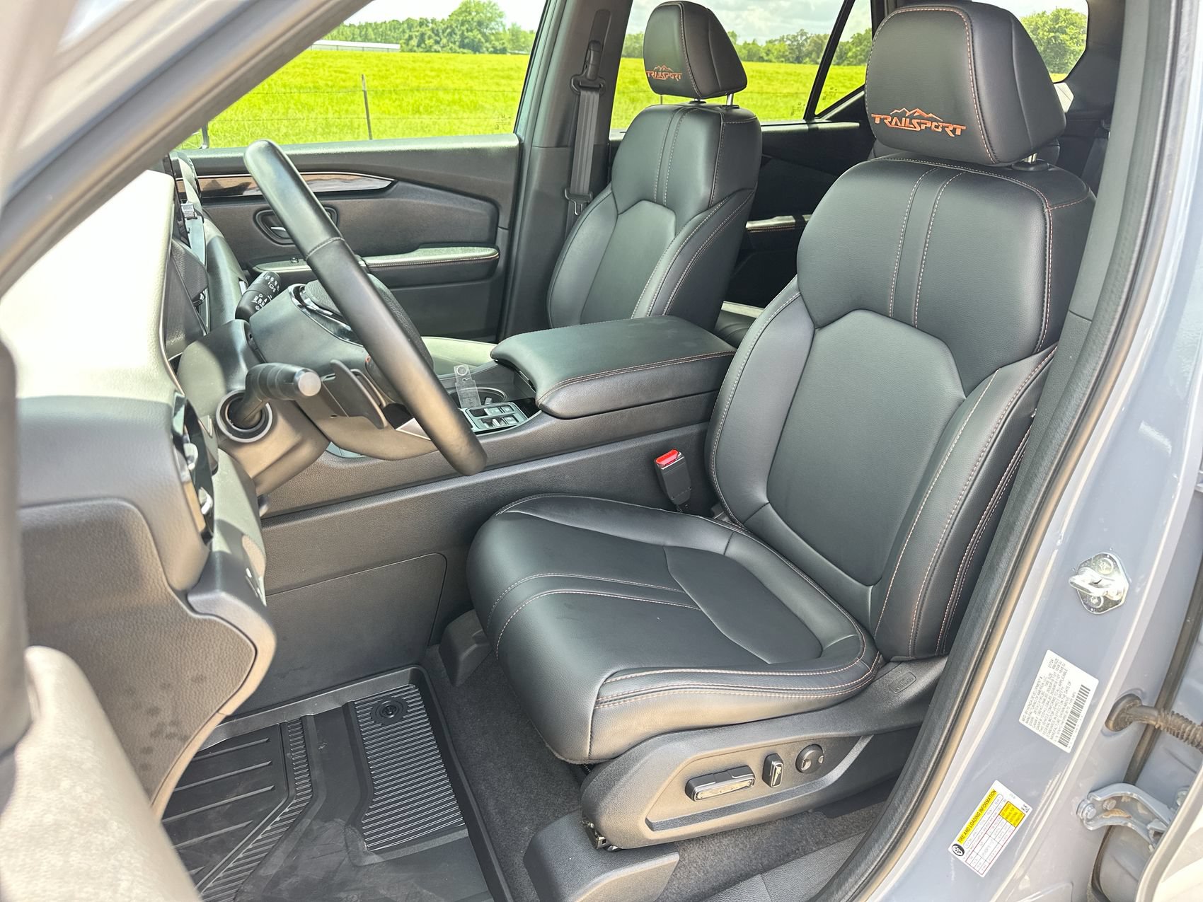 Used 2024 Honda Pilot TrailSport image 11
