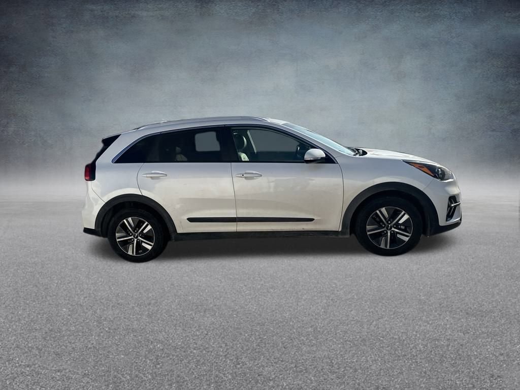 Used 2022 Kia Niro EX Premium image 7