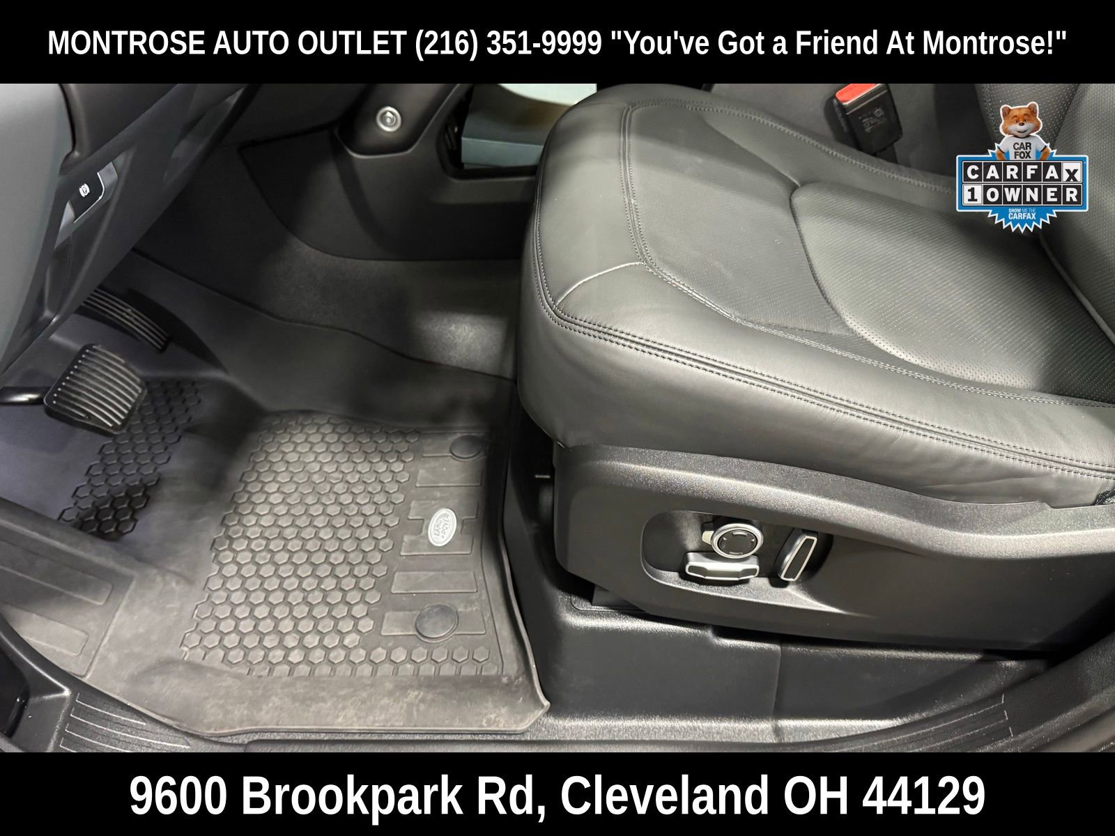 Used 2026 Land Rover Defender 130 X-Dynamic SE image 15