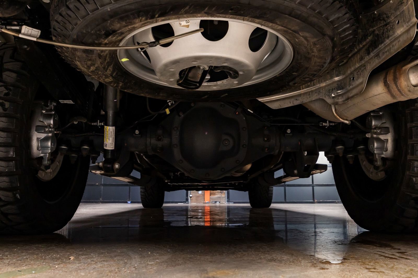 Used 2025 Chevrolet Silverado 3500 LTZ w/ LTZ Plus Package image 15