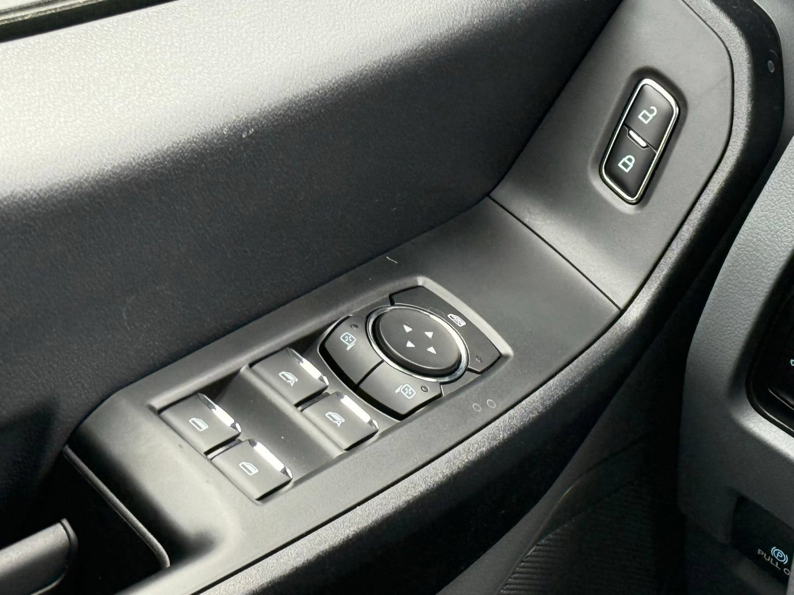New 2026 Ford F550 4x4 Regular Cab Super Duty image 32