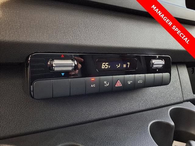 Used 2023 Mercedes-Benz Sprinter 3500 image 26