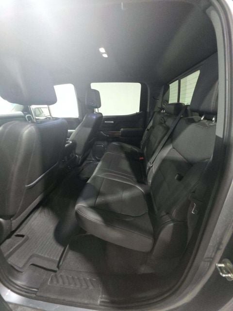 Used 2021 Chevrolet Silverado 1500 LT Trail Boss w/ Convenience Package II AWD/4WD image 9