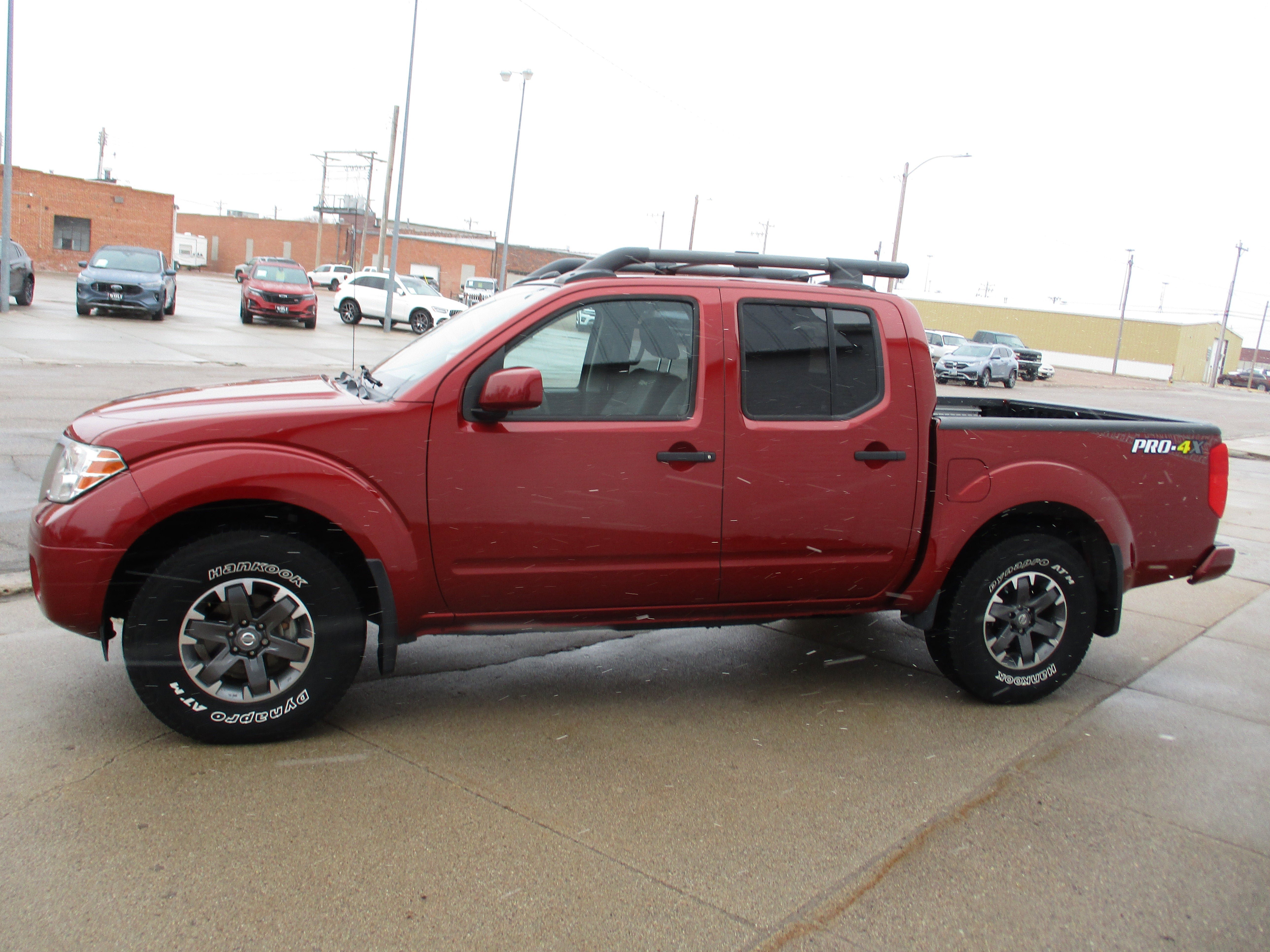 Used 2020 Nissan Frontier PRO-4X AWD/4WD image 4