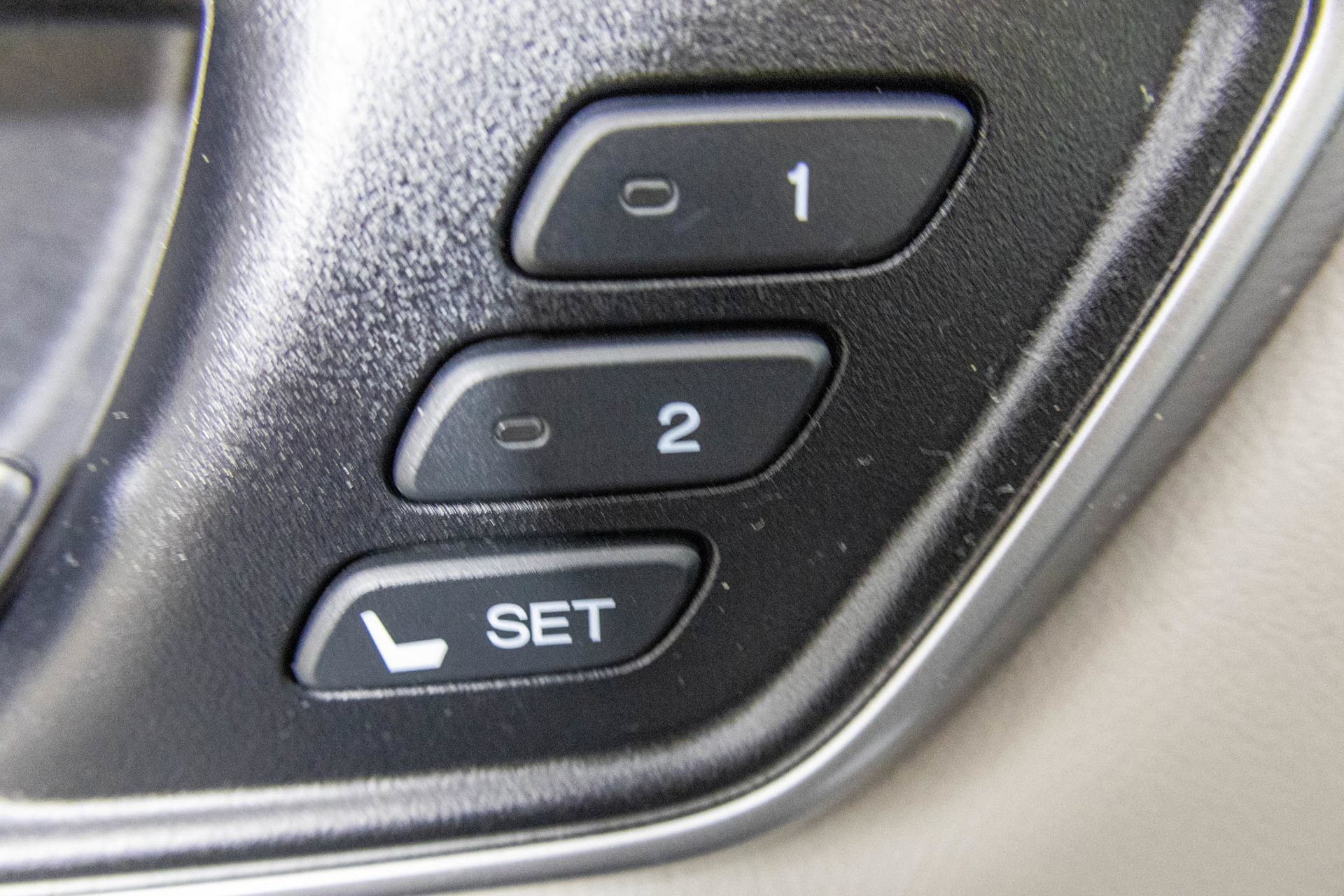 Used 2020 Honda CR-V Touring image 40