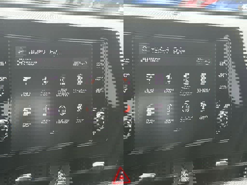 Certified 2023 Kia Sportage LX image 18