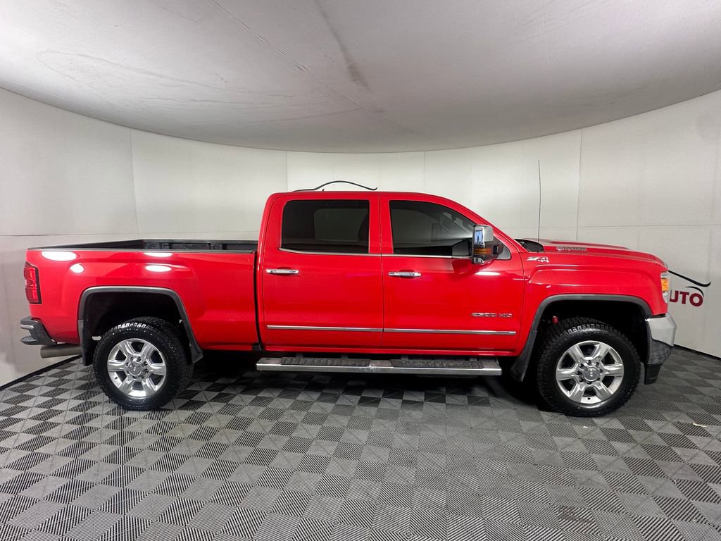 Used 2017 GMC Sierra 2500 SLT w/ Duramax Plus Package image 8