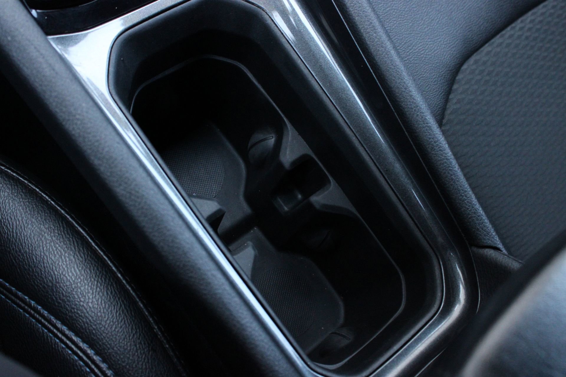 Used 2024 Jeep Compass Latitude image 38