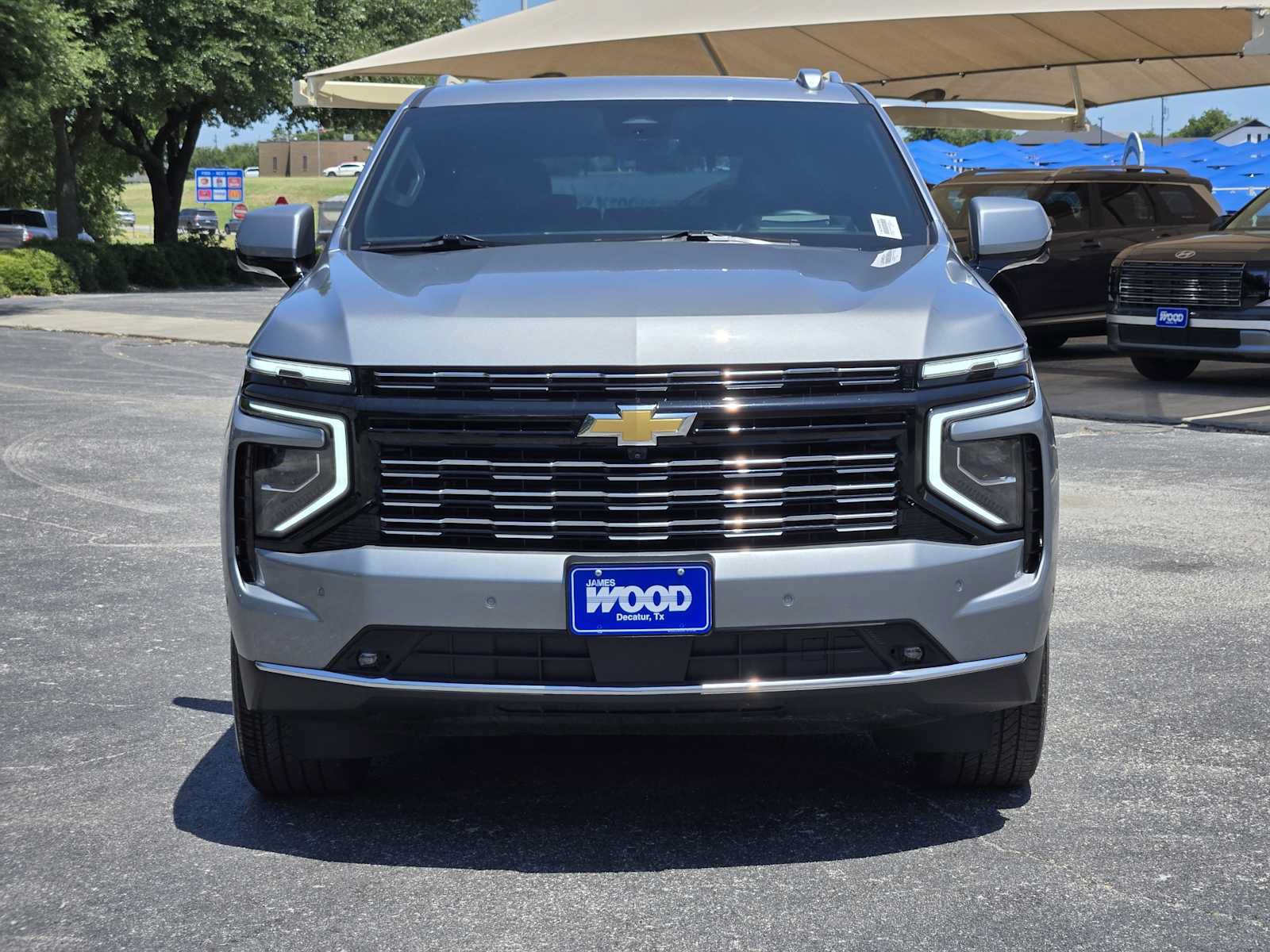 Certified 2025 Chevrolet Tahoe High Country AWD/4WD image 2