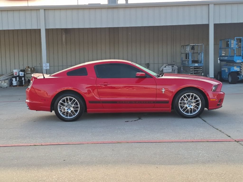 Used 2014 Ford Mustang Premium w/ Equipment Group 202A RWD image 5