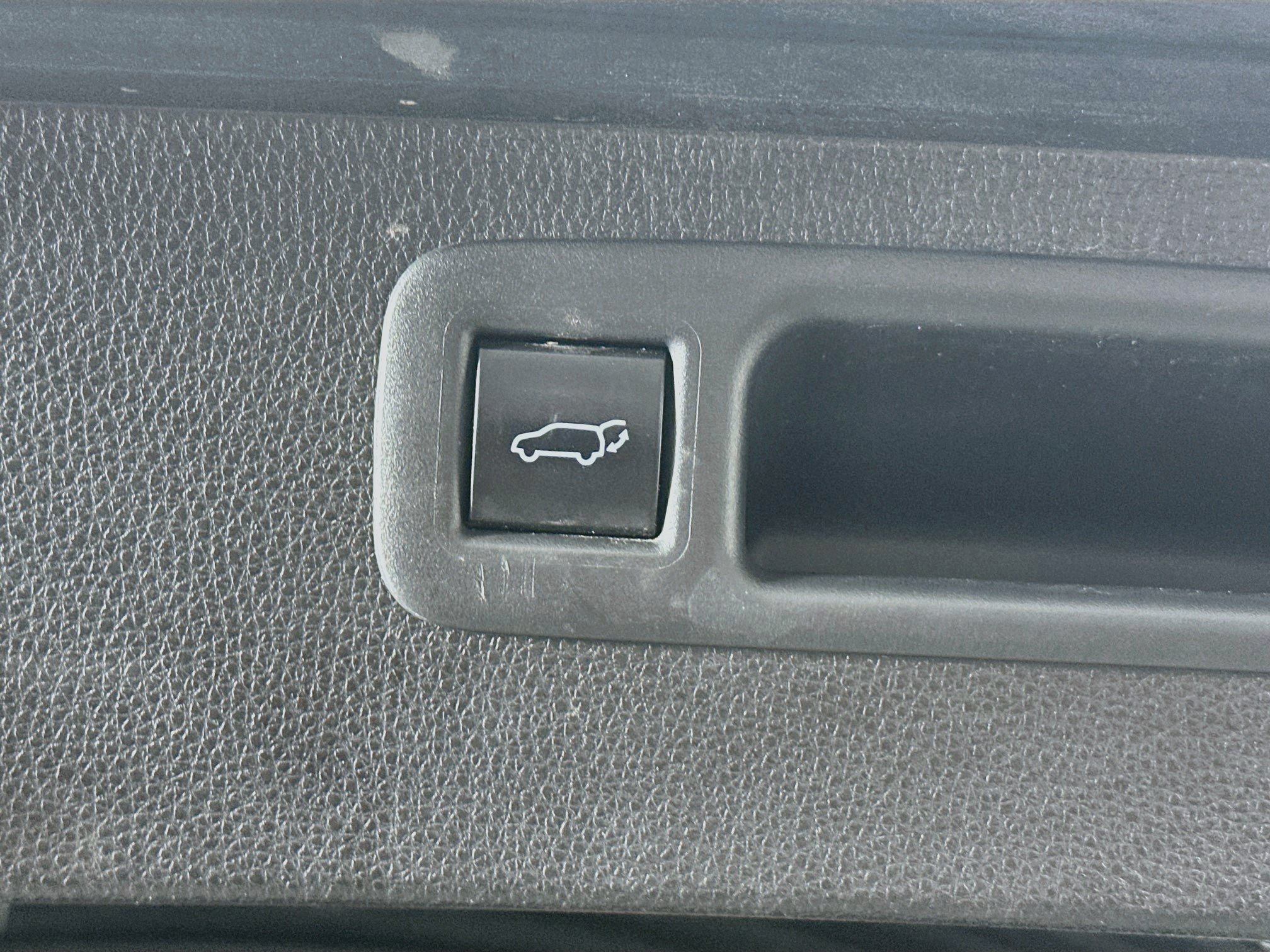 Used 2020 Toyota Highlander Platinum AWD/4WD image 33