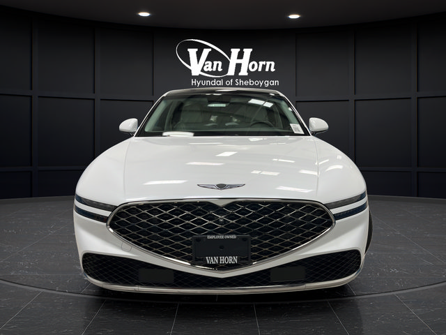 Used 2025 Genesis G90 3.5T AWD/4WD image 2