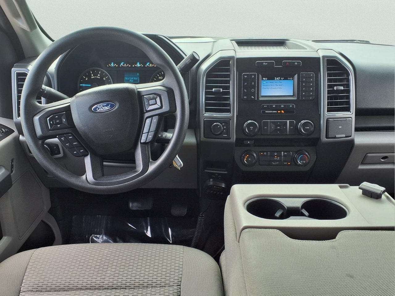 Used 2018 Ford F150 XLT AWD/4WD image 10