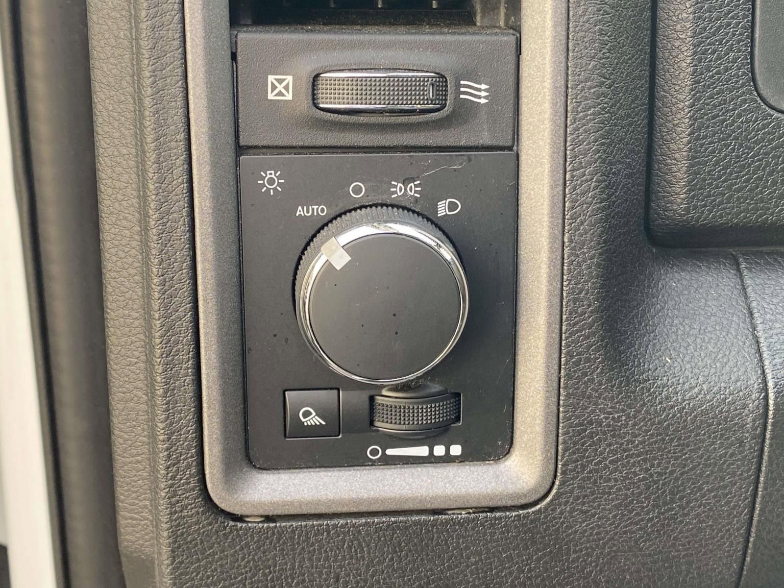 Used 2022 RAM 1500 Tradesman w/ Chrome Appearance Group image 18