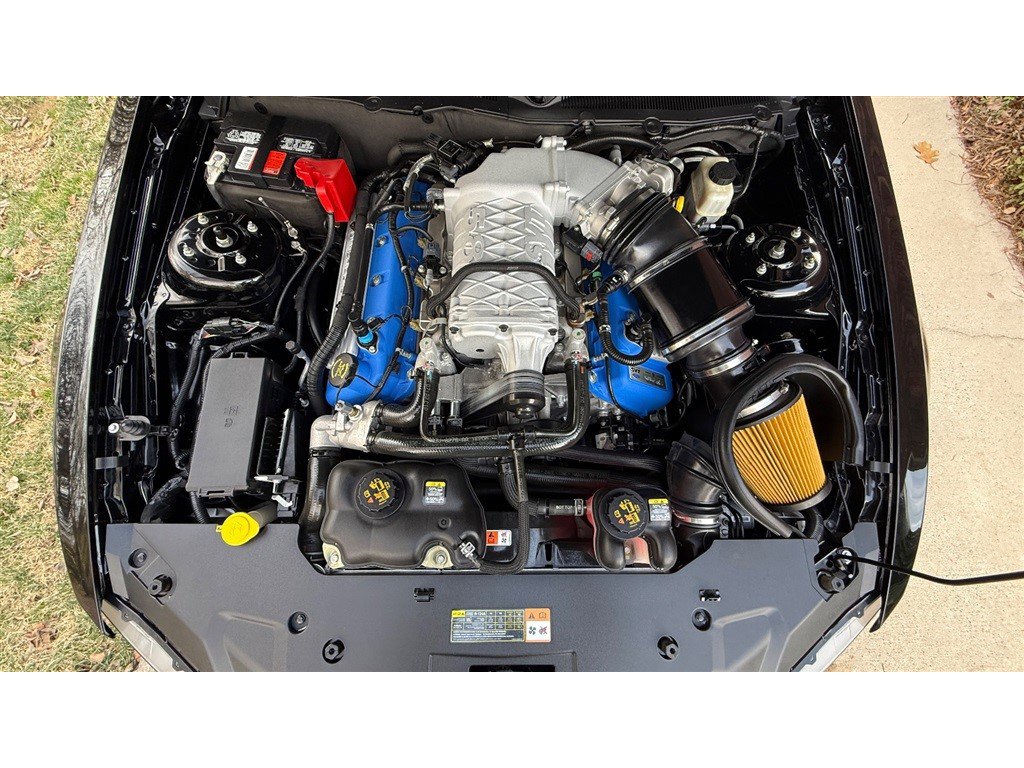 Used 2013 Ford Mustang Shelby GT500 RWD image 87