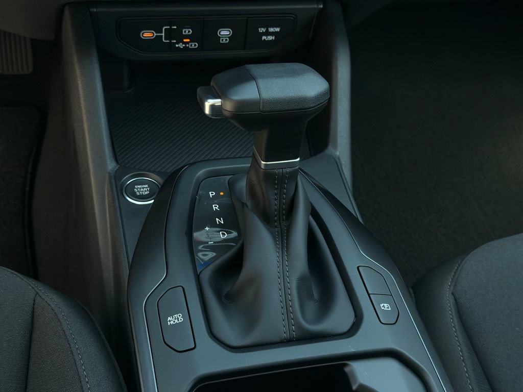 New 2026 Kia K4 FWD image 21