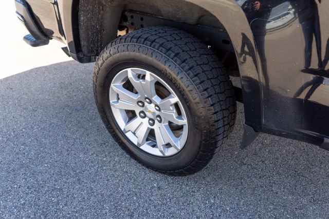 Used 2020 Chevrolet Colorado LT AWD/4WD image 10