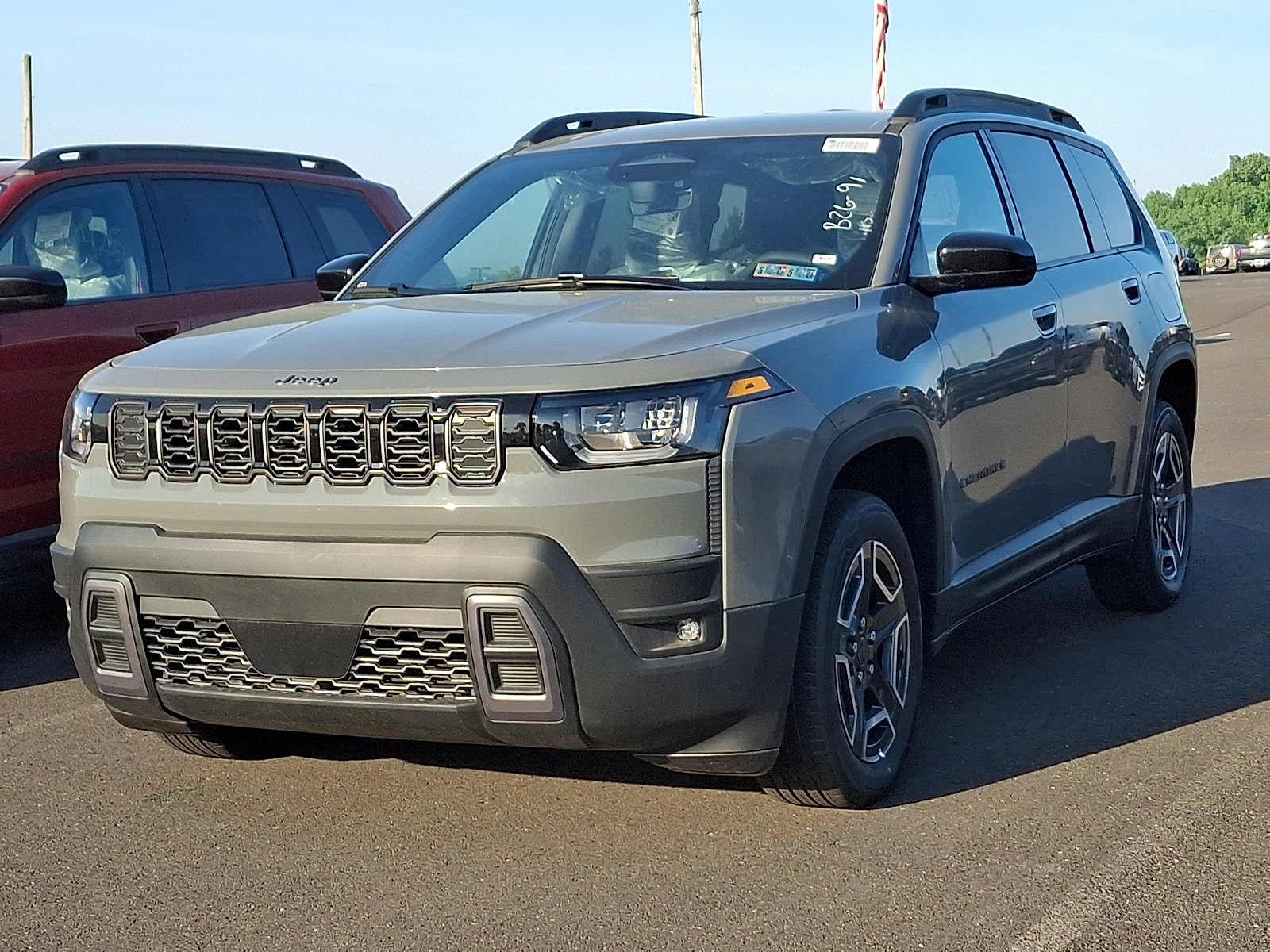 New 2026 Jeep Cherokee Laredo AWD/4WD image 3