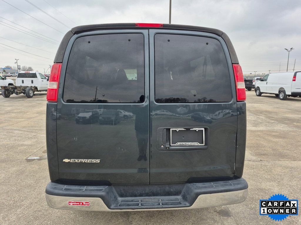Used 2017 Chevrolet Express 3500 LT w/ LT Preferred Equipment Group image 6