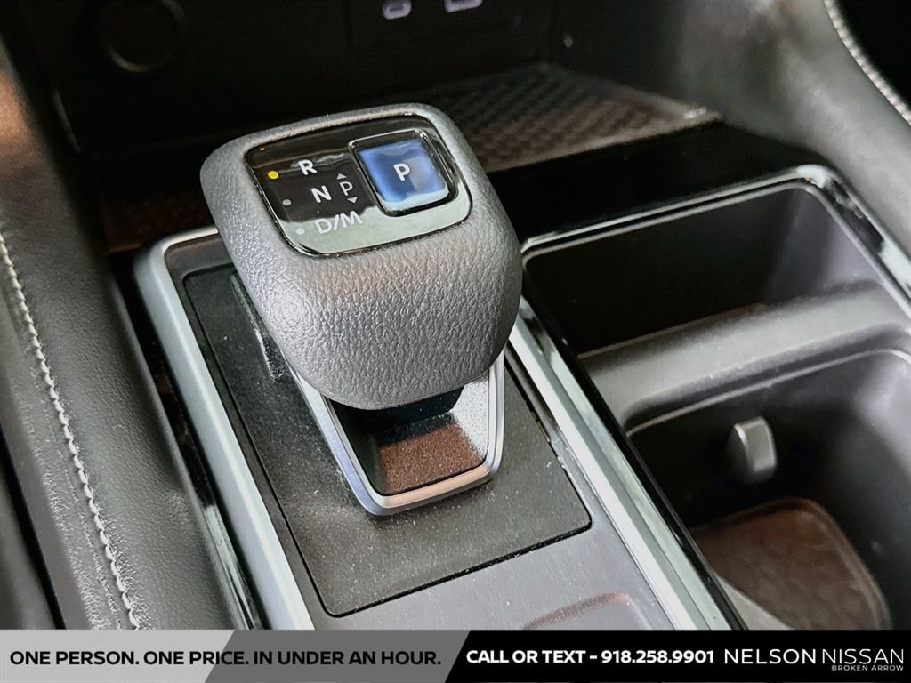 Used 2022 Nissan Pathfinder S FWD image 16