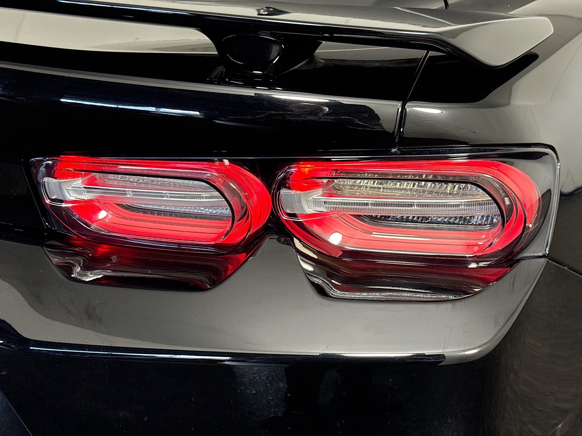 Used 2019 Chevrolet Camaro SS image 32