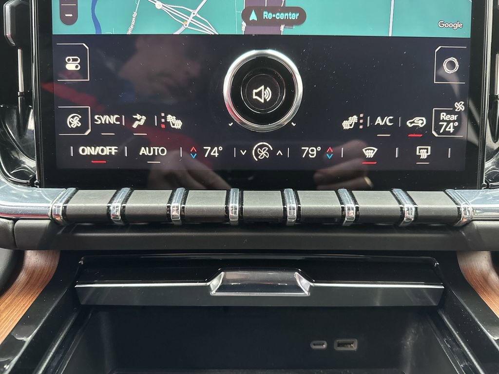 Certified 2025 GMC Yukon Denali image 21